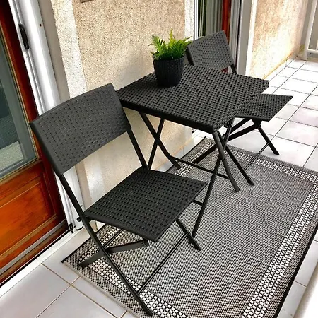 Apartament Mirell Segedyn