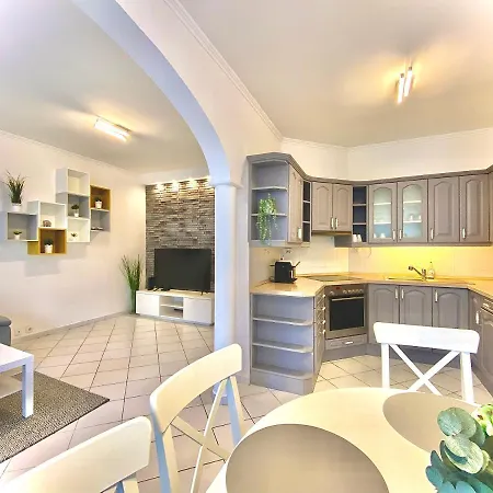 Mirell Apartamento Szeged